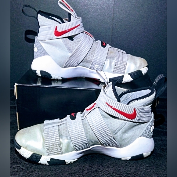 **Nike** --LeBron Soldier 11-- 'Silver Bullet'... - Picture 2 of 10